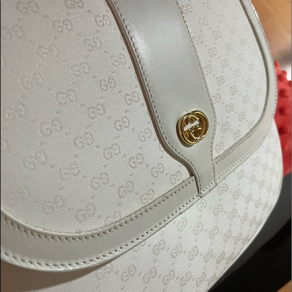 Vintage White Gucci Micro GG Crossbody Bag - Picture 11 of 17